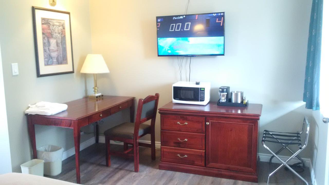 The Highlander Inn Niagara Bagian luar foto
