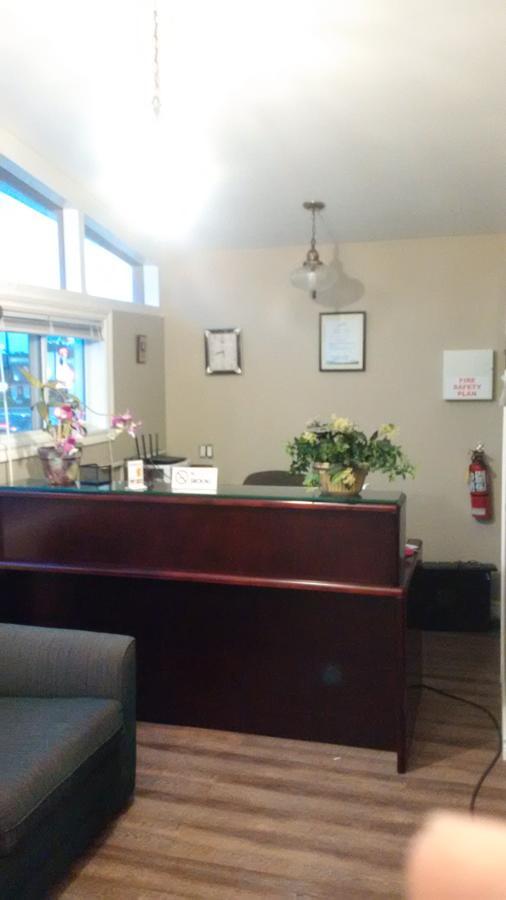 The Highlander Inn Niagara Bagian luar foto