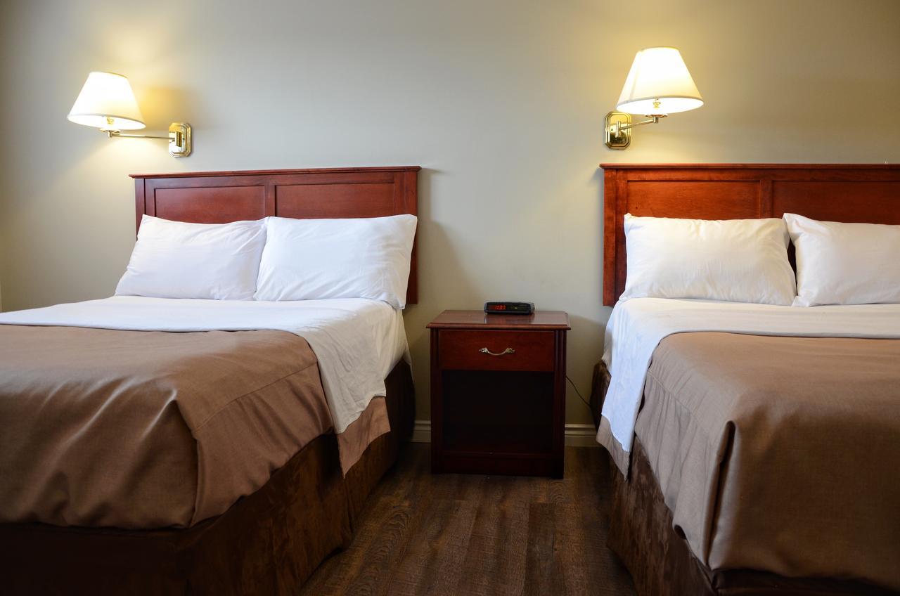 The Highlander Inn Niagara Bagian luar foto